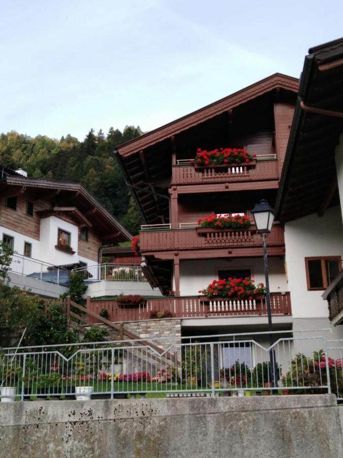 Rima Apartments Hippach Esterno foto